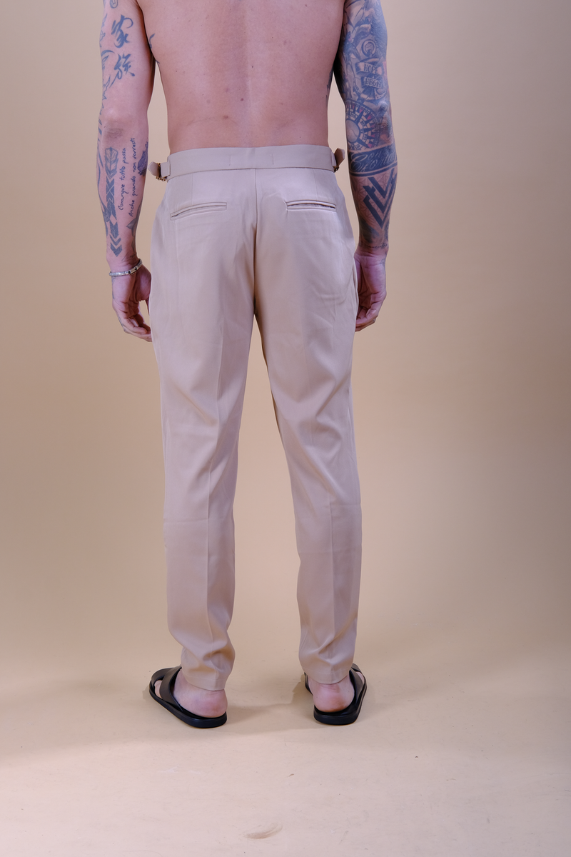 Calça fivela caqui
